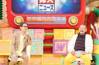 左から中居正広、笑福亭鶴瓶。(c)日本テレビ