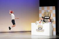 バリボ山本（左）