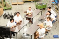 トークの様子。(c)フジテレビ