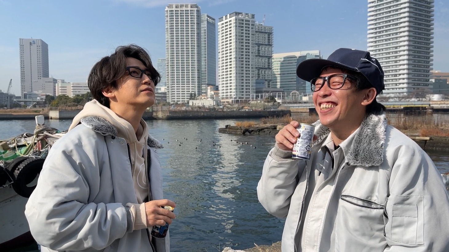 左から亀梨和也、さらば青春の光・森田。(c)日本テレビ