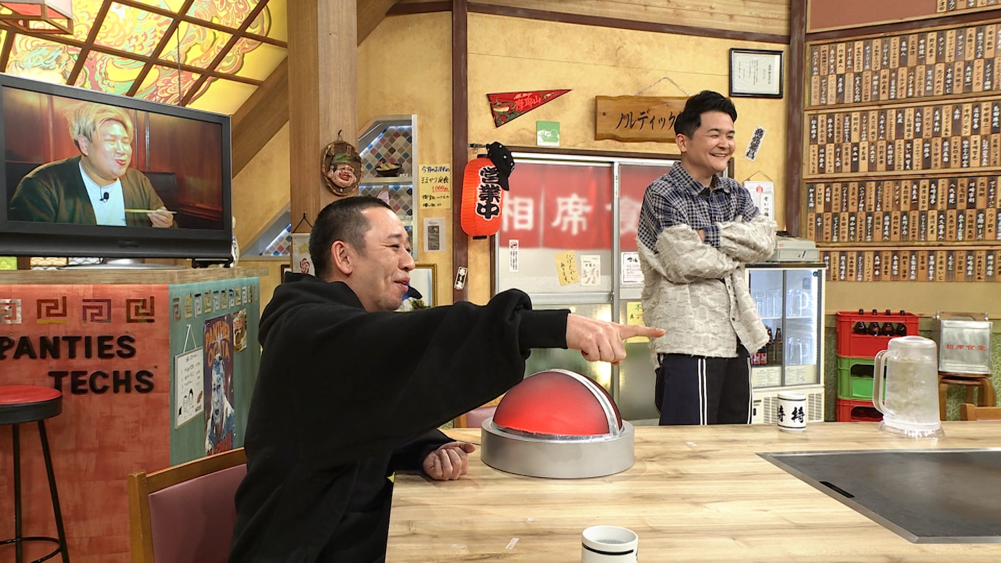 千鳥 (c)ABCテレビ