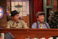 左から間寛平、村上ショージ。(c)カンテレ
