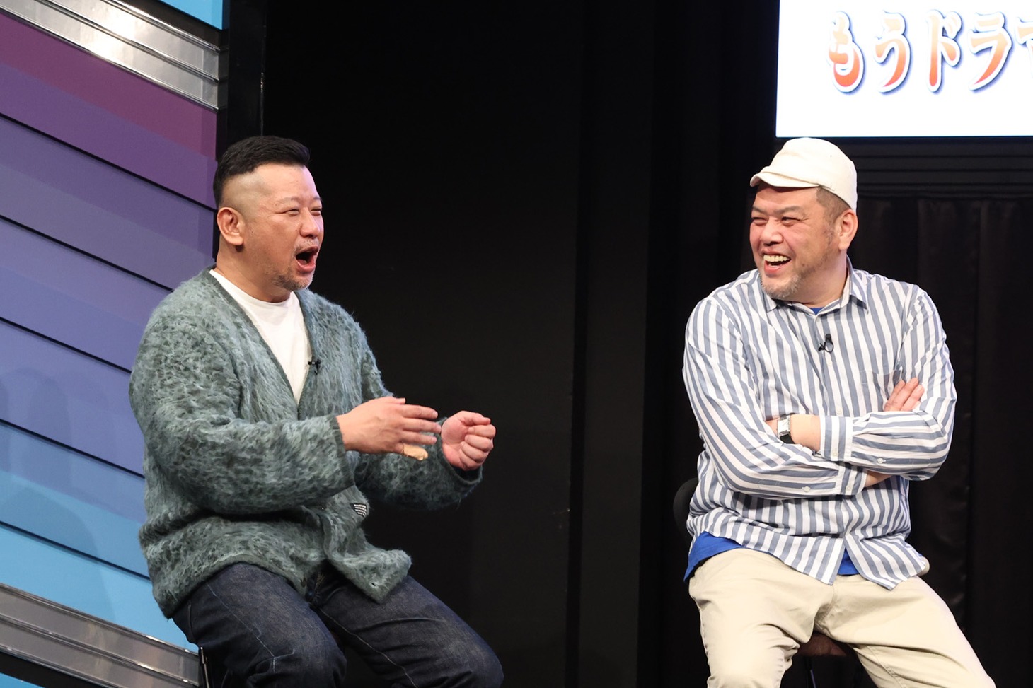 左から、ケンドーコバヤシ、野性爆弾くっきー！。