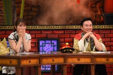 左から渋谷凪咲、かまいたち山内。(c)カンテレ