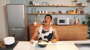 「MILK POWERチャレンジ」のワンシーン。