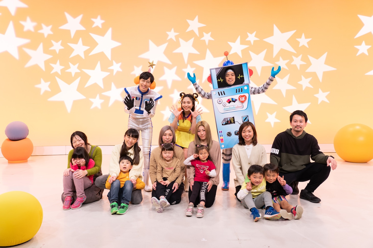 「おもロジカルなこどもバラエティ かべ・ぽ・すたぁ」より。(c)読売テレビ