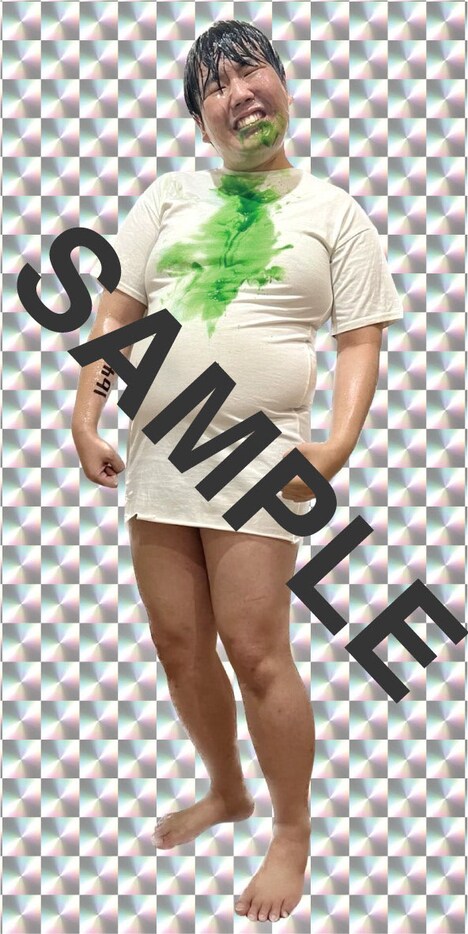 入場特典の164ホログラムステッカー。