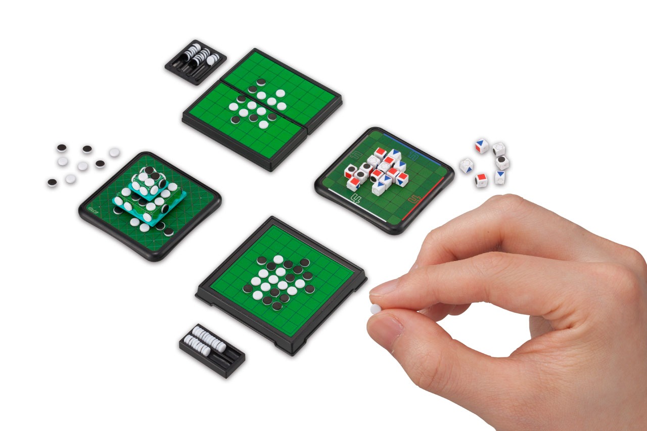 「ミニチュアオセロコレクション」