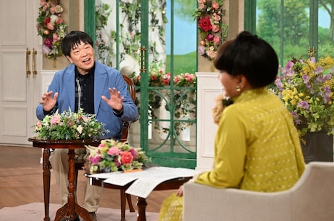 蛍原徹と黒柳徹子。(c)テレビ朝日