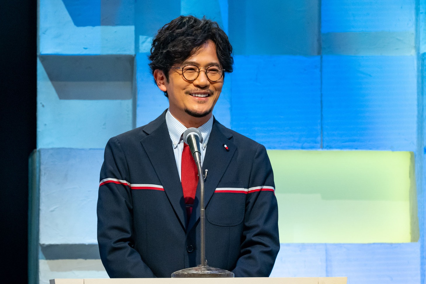 稲垣吾郎 (c)NHK