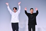 第4回単独公演「Bluff」エンディングで挨拶するザ・マミィ。