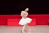 松浦景子（写真：吉本興業提供）