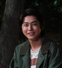 倉悠貴演じる小林景。