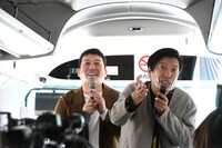 BSよしもとの取材で来ていたspan!水本に「ギャロップ林さんですよね？」と尋ねる藤崎マーケット・トキ（右）。