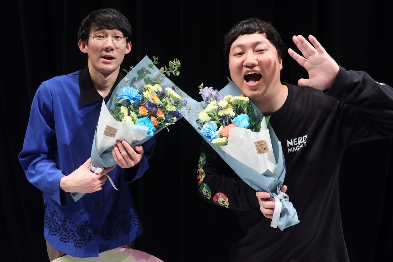 ロングコートダディ卒業公演で兎も無事卒業、堂前「お前、がんばってきたなあ！」