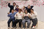 終演後に行われた卒業メンバーによる生配信の様子。