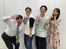 左から、とこわか吾郎、アインシュタイン、牧野真莉愛。(c)ABCラジオ
