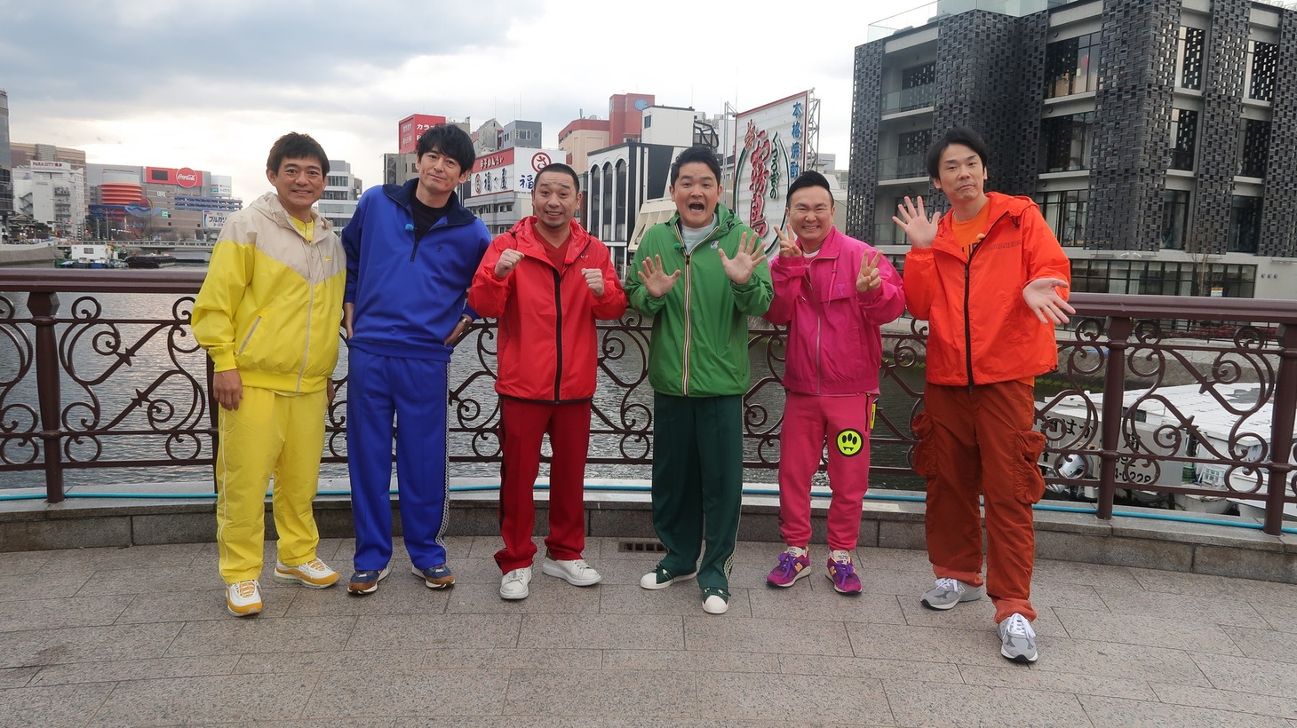 左から博多華丸・大吉、千鳥、かまいたち。(c)カンテレ
