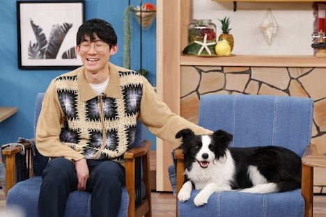 ロングコートダディ堂前（左）とテス（右）。