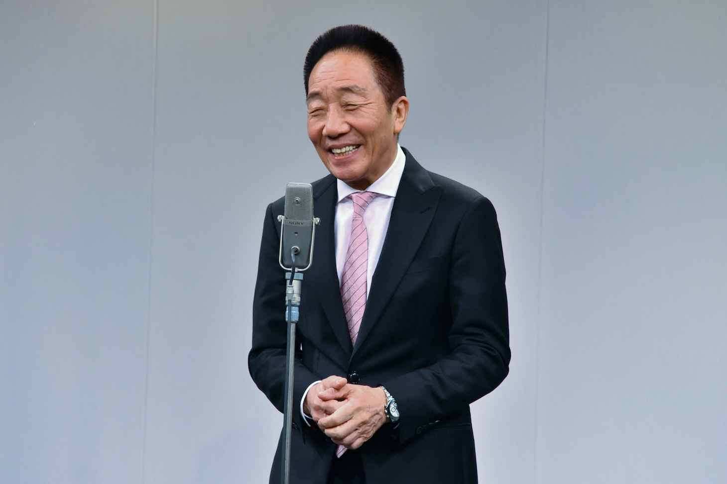 中田カウス