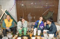 左からデンジャラス・ノッチ、佐藤友美、ハルカラ和泉、ハナコ菊田。