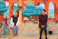 左から滝沢カレン、アンガールズ田中。(c)関西テレビ