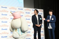 シナモロールに見つめられる見取り図。