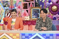 アンミカと有吉弘行。(c)テレビ朝日
