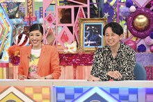 アンミカと有吉弘行。(c)テレビ朝日