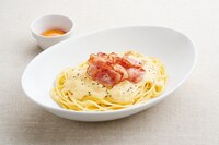 グランドメニュー新商品「たっぷりベーコンのカルボナーラ」