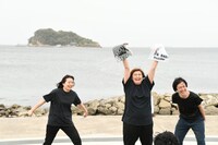 グッズ即売会の寸劇。