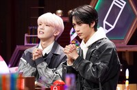 左から高塚大夢、池崎理人。(c)日本テレビ