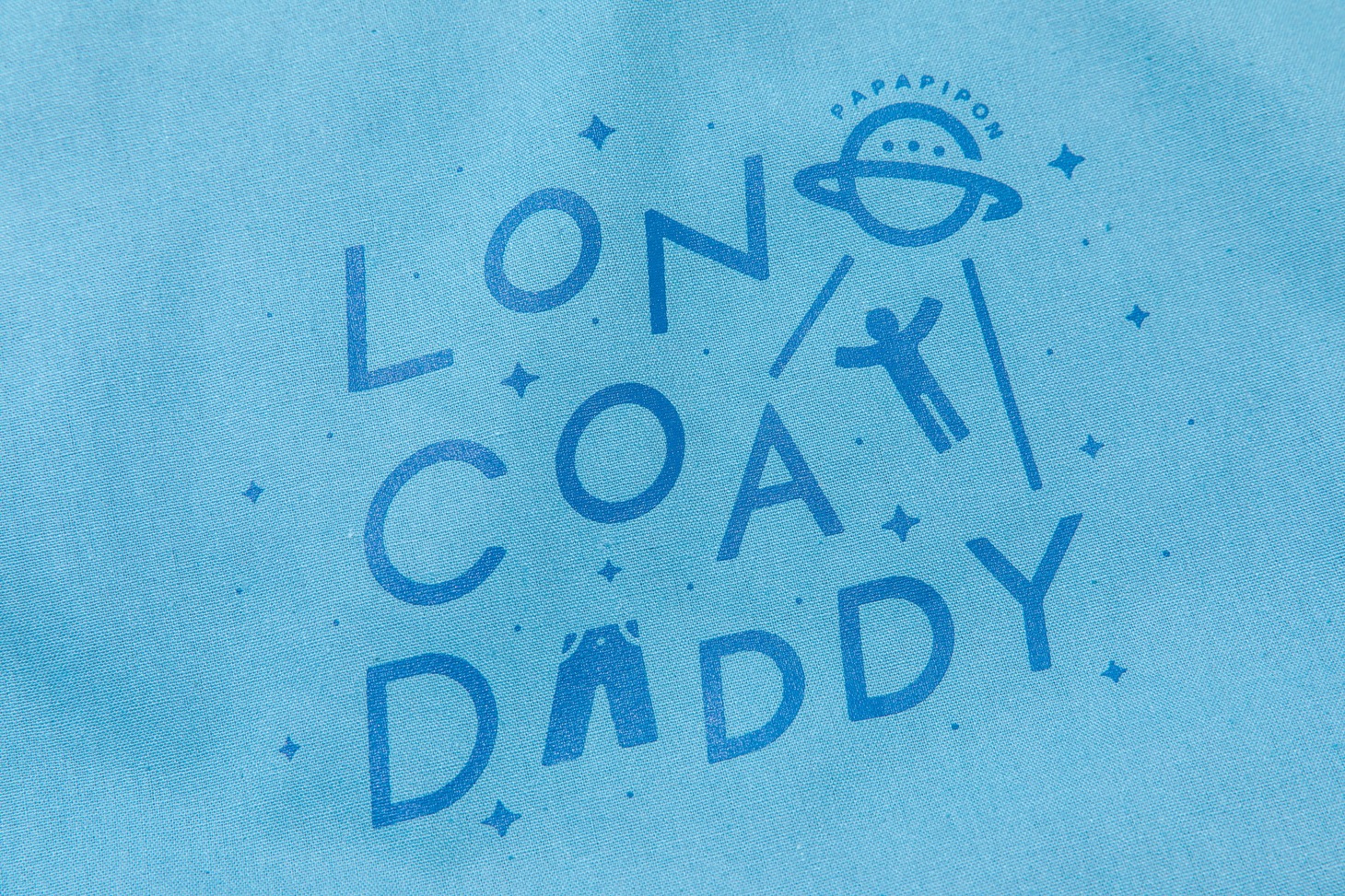 ロングコートダディのトートバッグ。