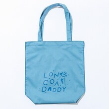 ロングコートダディのトートバッグ。