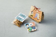 「ロングコートダディ・マユリカ・ニッポンの社長のネタぎっしりブロックメモ」の使用例。