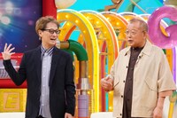 左から中居正広、笑福亭鶴瓶。(c)日本テレビ