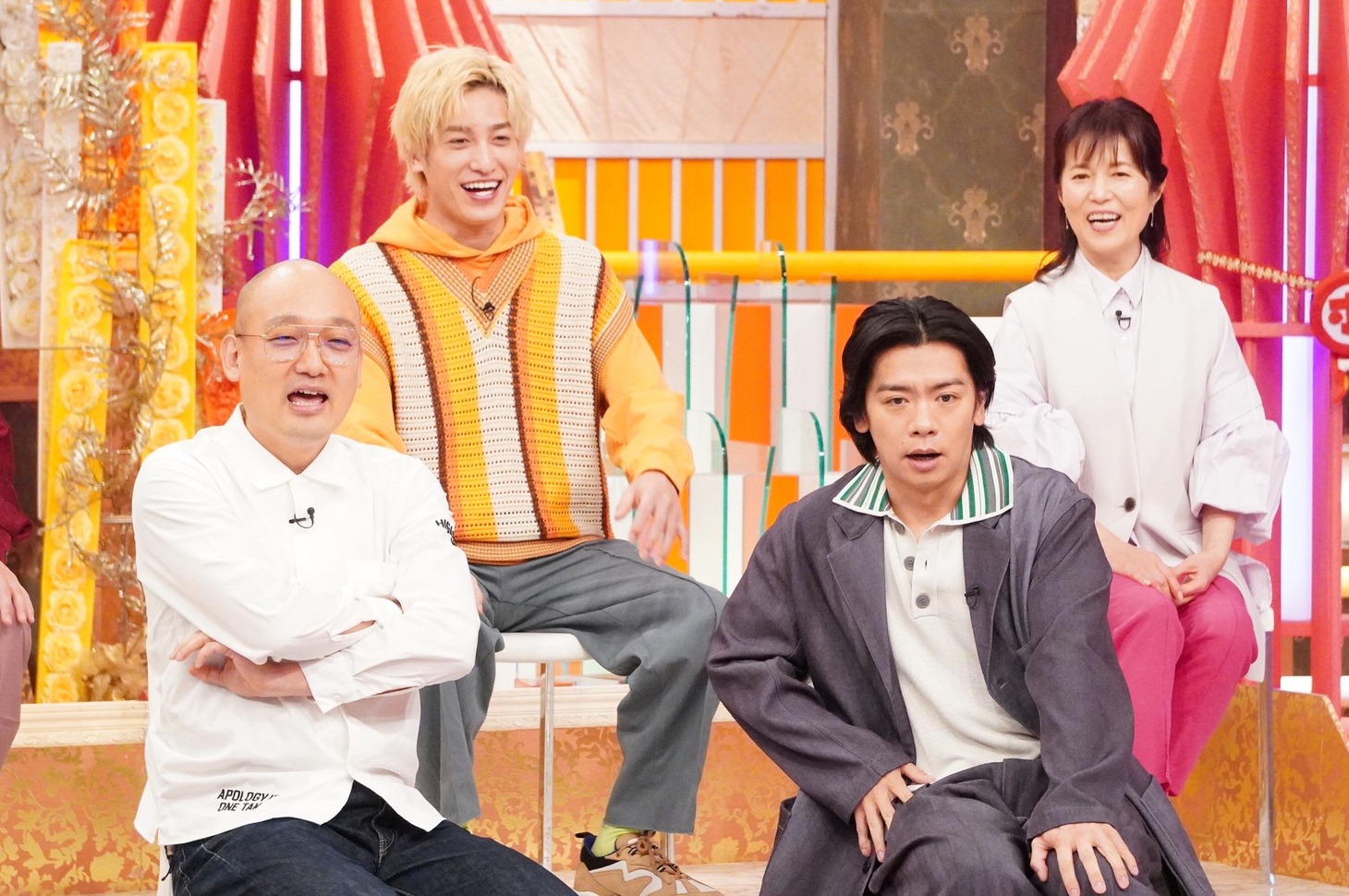 （前列左から）みなみかわ、マヂカルラブリー・野田クリスタル、（後列左から）EXIT兼近、磯野貴理子。