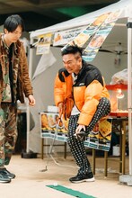 フリーエリアを回るかまいたち。