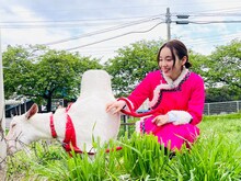 ポポと飯豊まりえ。