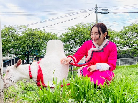 ポポと飯豊まりえ。