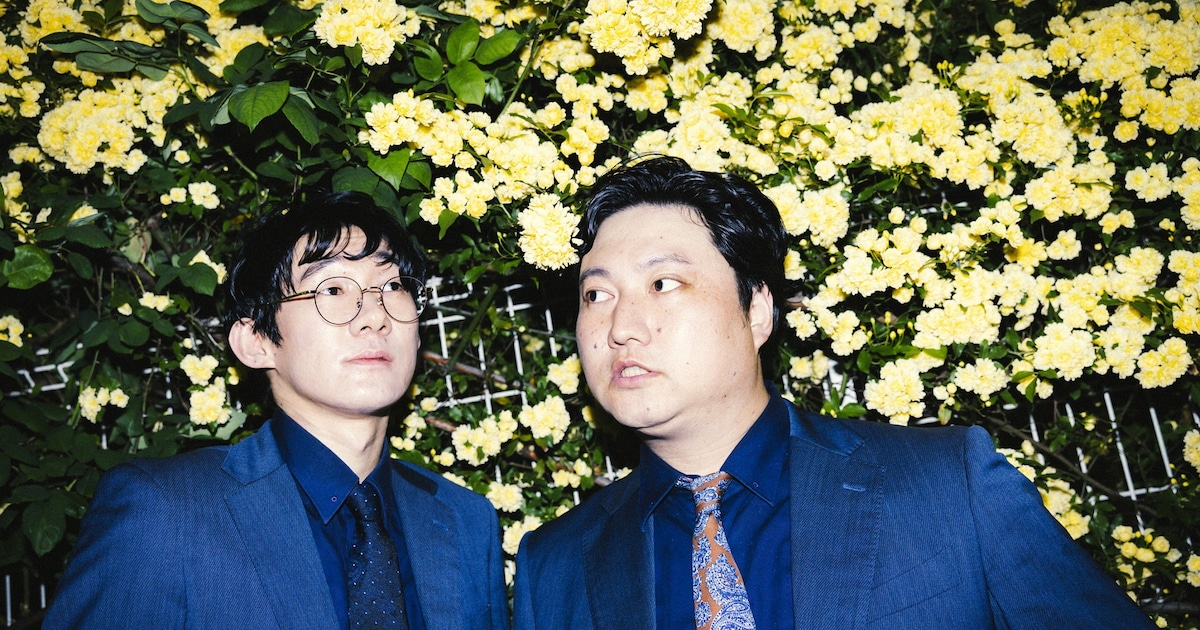 Owarai 「OWARAI Bros.」最新号でロングコートダディ特集、令和ロマン&囲碁将棋の対談も - お笑いナタリー