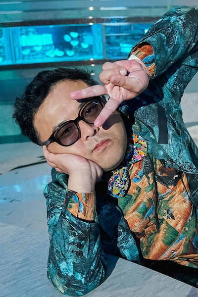 とろサーモン久保田演じるYouTuber・NORI。