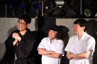 左から古坂大魔王、エレキコミック。