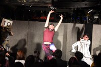 「ラ・ママ新人コント大会」400回記念公演に出演した際の魔族。