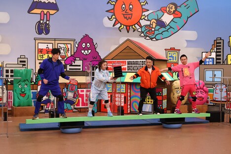「火曜は全力！華大さんと千鳥くん」のワンシーン。(c)カンテレ