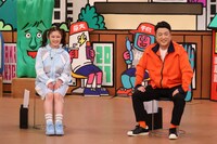 左から井上咲楽、和牛・水田。(c)カンテレ