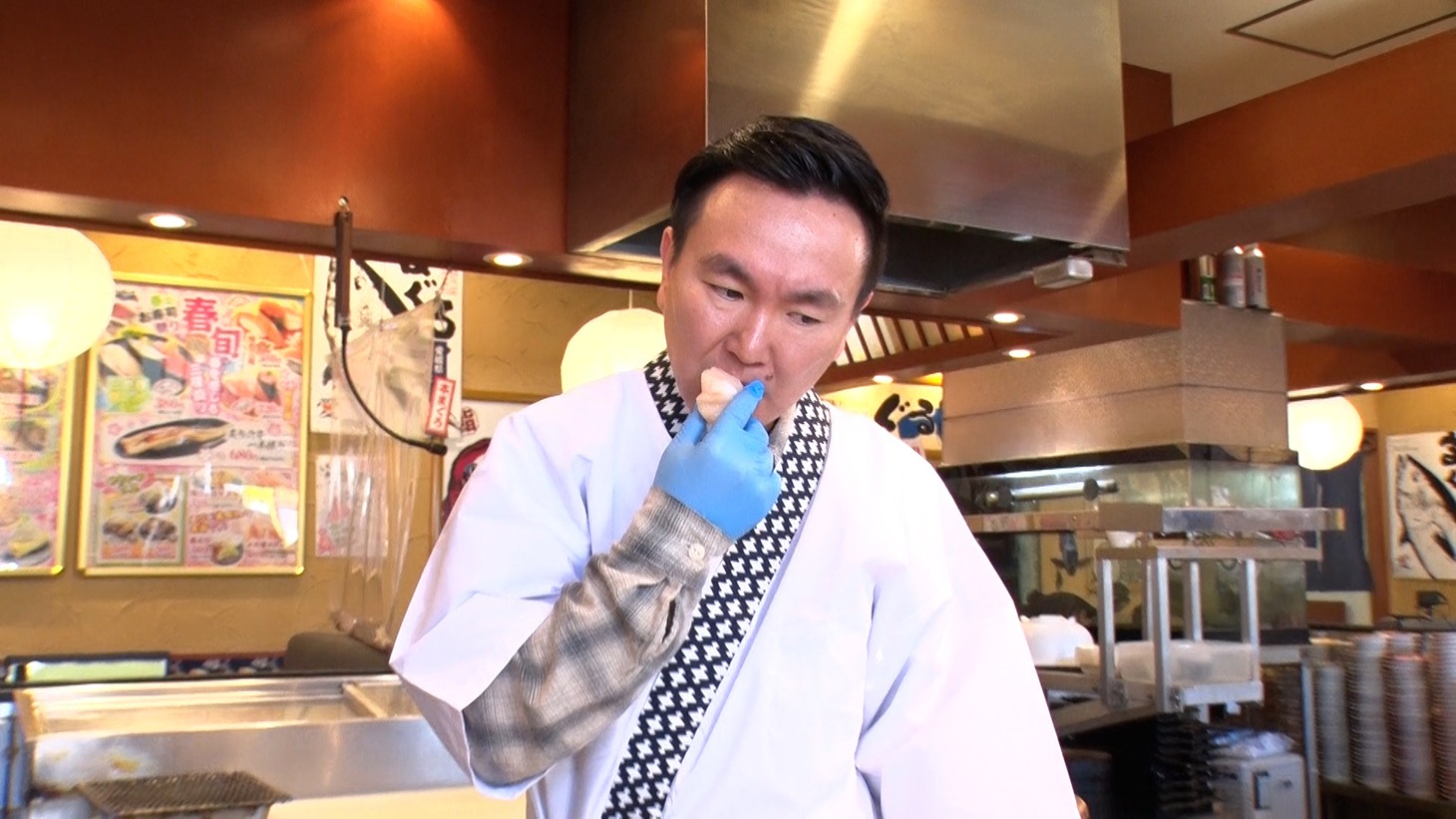 かまいたち山内 (c)日本テレビ
