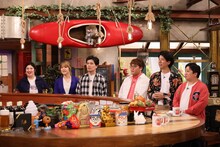 左から紅しょうが、マユリカ、ニッポンの社長。(c)カンテレ