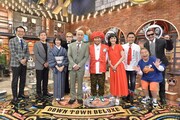 「ダウンタウンDX」の出演者たち。(c)読売テレビ