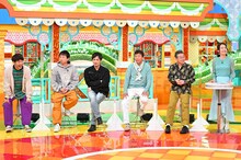左からアキナ秋山、次長課長、村上ショージ、間寛平、山崎香佳MBSアナウンサー。